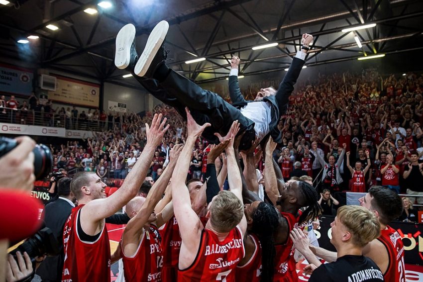 Satchel Сongratulates Rytas on their 2021/2022 Сhampion Title